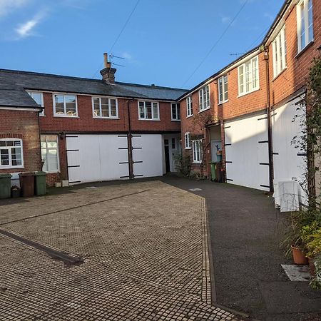 Lovely Stable mews in hidden location Apartment Royal Tunbridge Wells Exterior foto